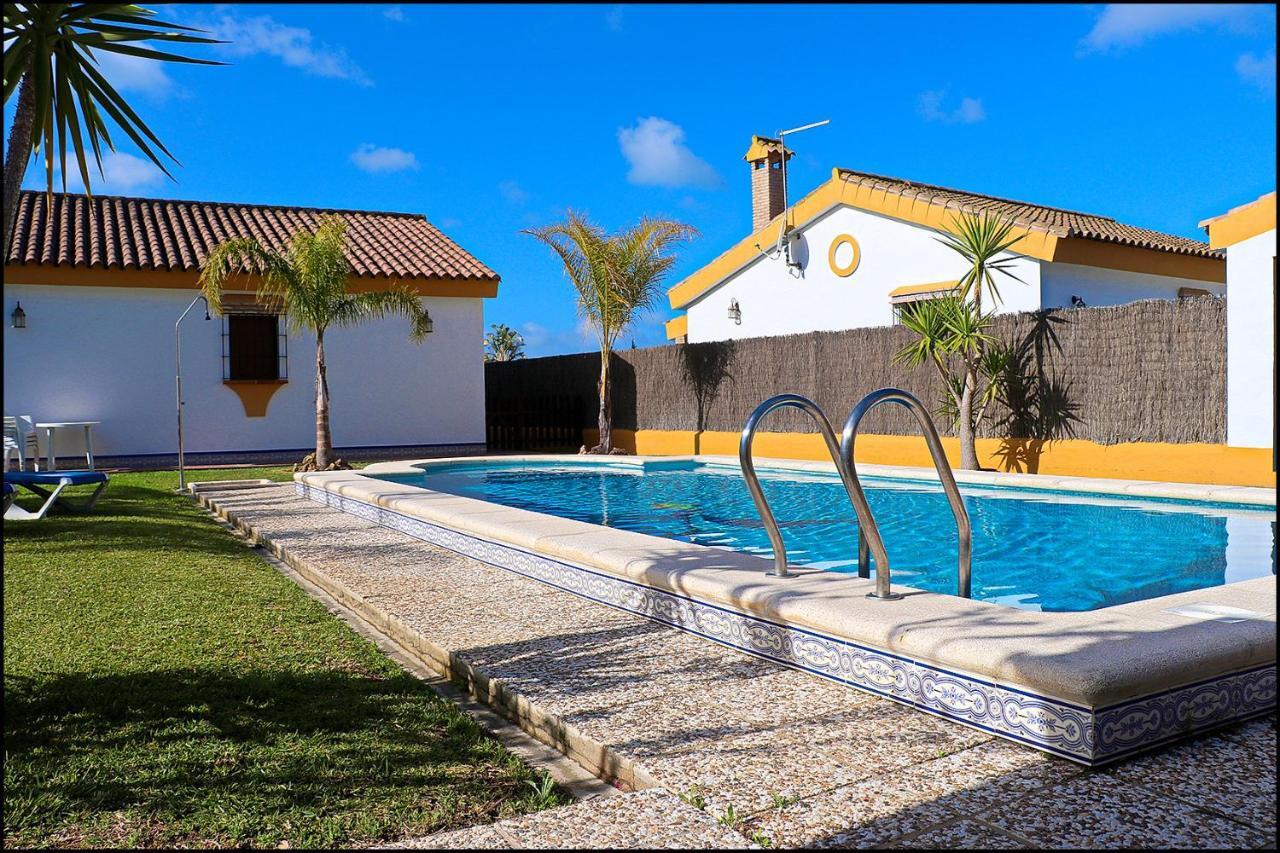 Chalet Con Piscina En Roche Viejo Коніль-де-ла-Фронтера Екстер'єр фото